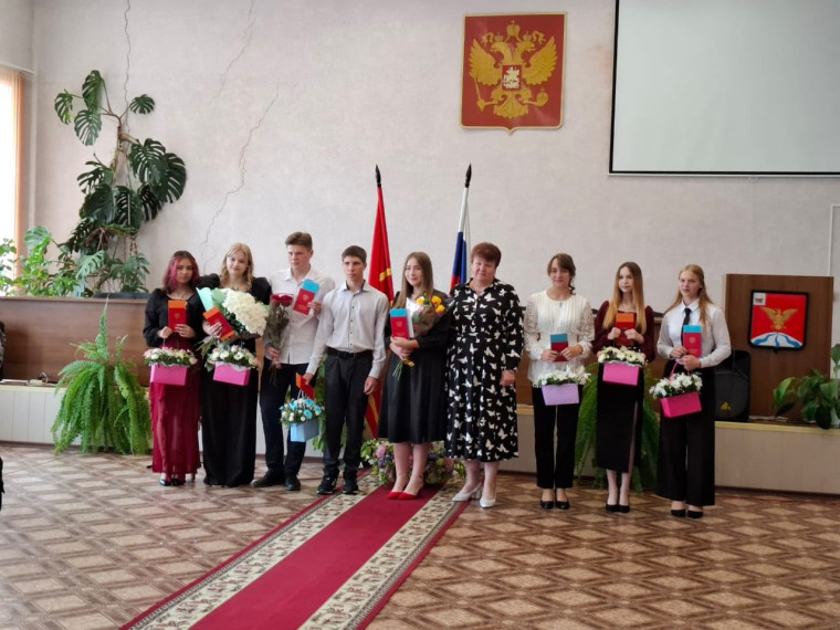Торжественное вручение медалей.